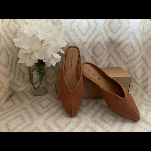 Lucky Brand Shoes - Lucky Brand Flats “Barbora”